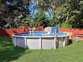423 Alphabet Street, Holbrook NY 11741