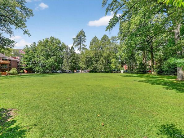 1360 Midland Avenue 4F, Bronxville NY 10708