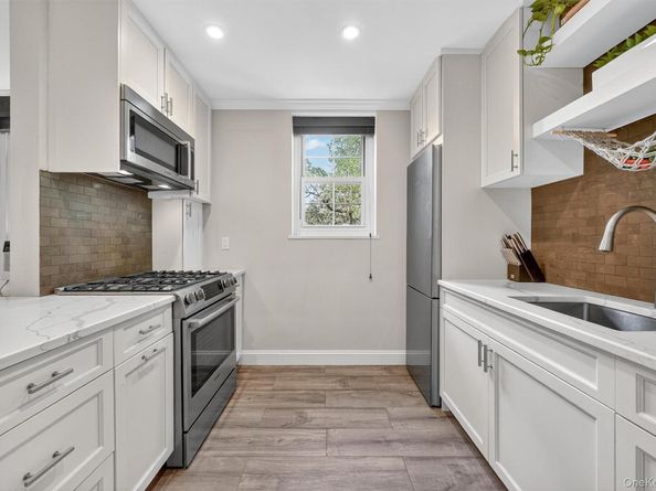 1360 Midland Avenue 4F, Bronxville NY 10708