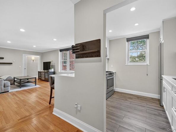 1360 Midland Avenue 4F, Bronxville NY 10708