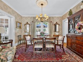 39 Lindbergh Street, Locust Valley NY 11560