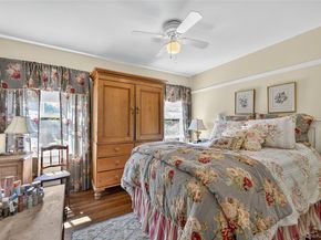 39 Lindbergh Street, Locust Valley NY 11560
