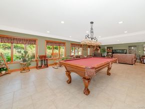 43 Duck Lane, West Islip NY 11795
