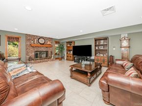 43 Duck Lane, West Islip NY 11795