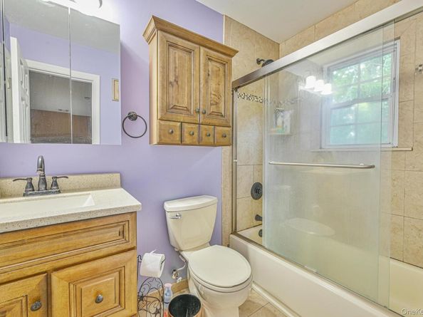 232 Ivy Meadow Court, Middle Island NY 11953