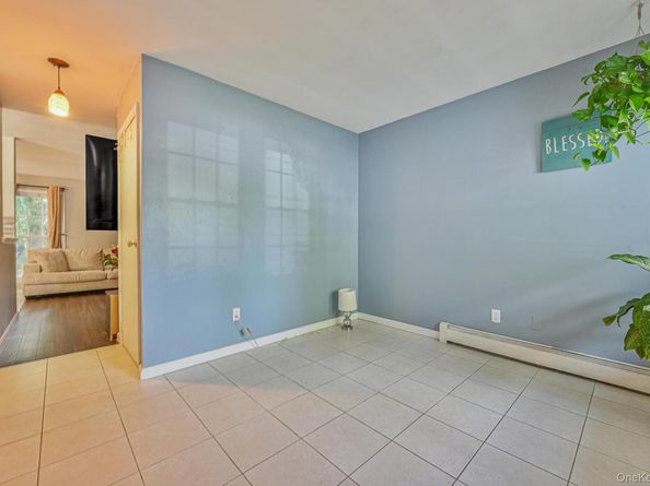 232 Ivy Meadow Court, Middle Island NY 11953