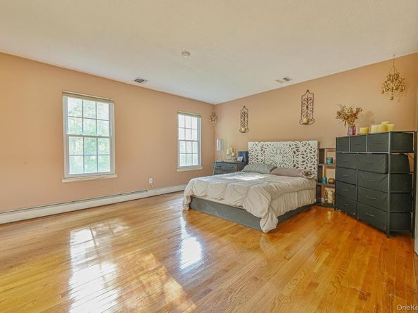 232 Ivy Meadow Court, Middle Island NY 11953