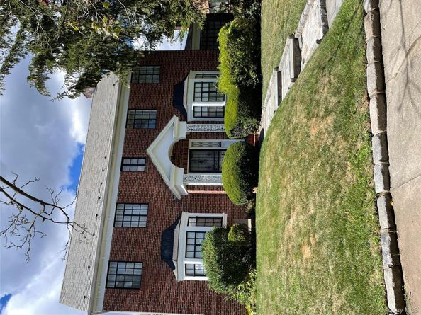 32-12 161st Street, Flushing NY 11358
