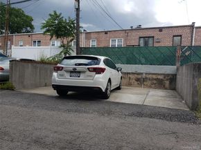 63-61 77th Street, Middle Village NY 11379