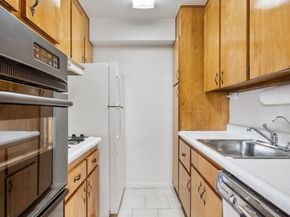 3965 52nd Street 5U, Woodside NY 11377