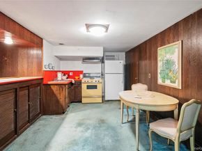 610 Park Avenue, West Hempstead NY 11552