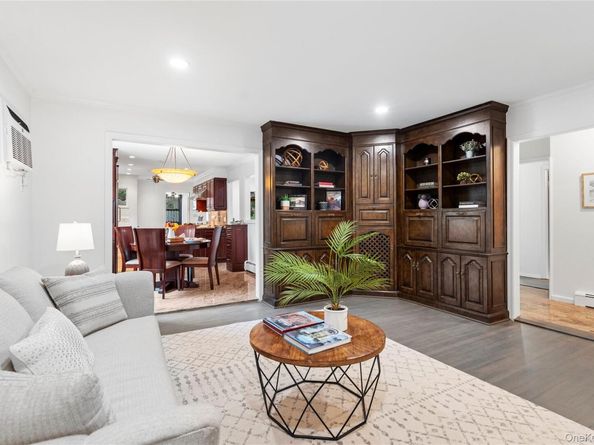 610 Park Avenue, West Hempstead NY 11552