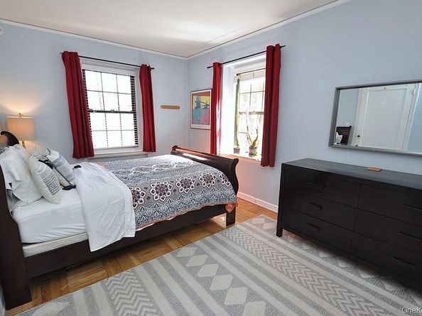 196 Garth Road 1G, Scarsdale NY 10583