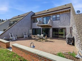 282 Helm Lane, Bay Shore NY 11706