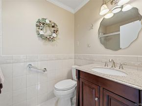 282 Helm Lane, Bay Shore NY 11706