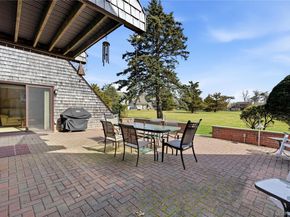 282 Helm Lane, Bay Shore NY 11706