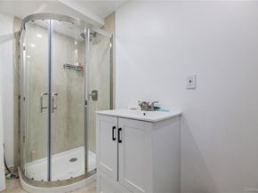 236 Maple Place, Mineola NY 11501