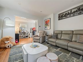 236 Maple Place, Mineola NY 11501