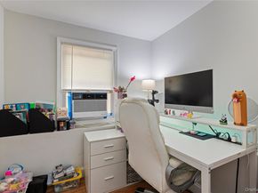 236 Maple Place, Mineola NY 11501