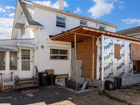 236 Maple Place, Mineola NY 11501