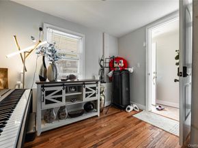 236 Maple Place, Mineola NY 11501