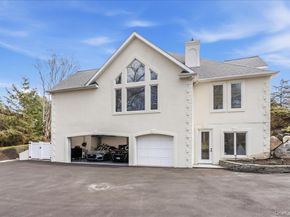 1 Kistela Court, Northport NY 11768
