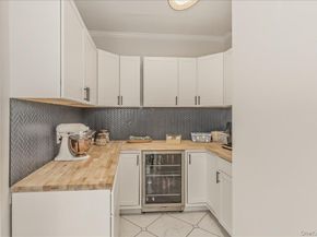 1 Kistela Court, Northport NY 11768