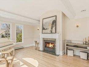 1 Kistela Court, Northport NY 11768