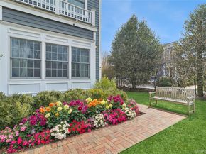 188 S Country Road, Remsenburg NY 11960