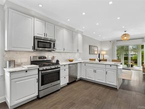 188 S Country Road, Remsenburg NY 11960