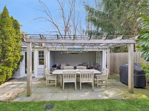 188 S Country Road, Remsenburg NY 11960