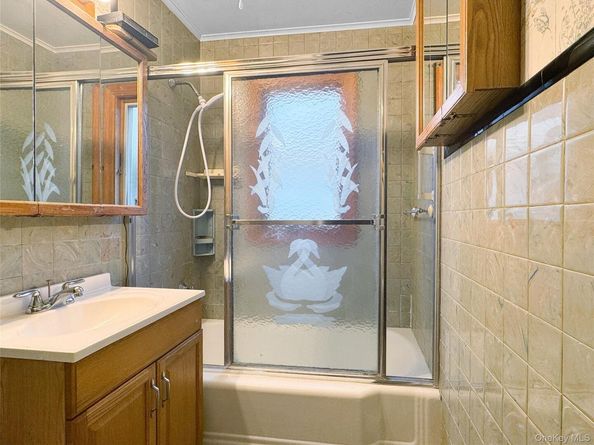 57 (aka 400) Wilmarth Avenue, Greenport NY 11944