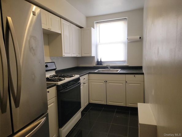 35-31  Street 205th Street 299, Bayside NY 11361