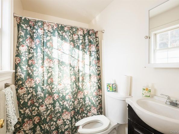 182 Whittier Drive, Mastic Beach NY 11951