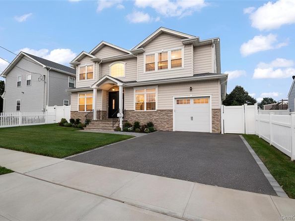 1427 Bellmore Road, North Bellmore NY 11710