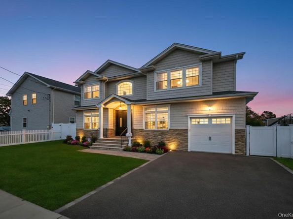 1427 Bellmore Road, North Bellmore NY 11710