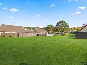 93 Gauguin Court 93, Middle Island NY 11953