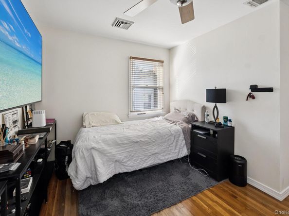 4060 Clark Street, Seaford NY 11783