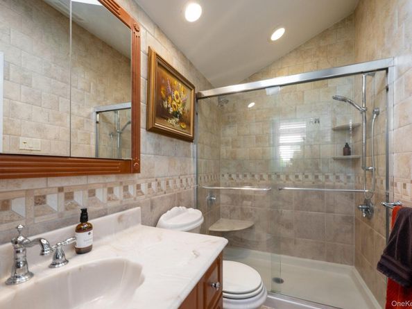 4060 Clark Street, Seaford NY 11783