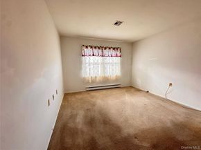 169 Ventry Court A, Ridge NY 11961