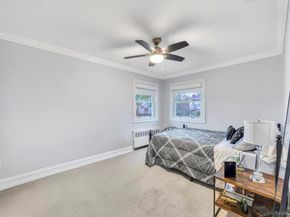 24 Glenwood Road, Plainview NY 11803