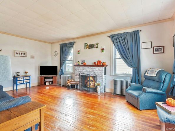 180 Thomas Street, Brentwood NY 11717