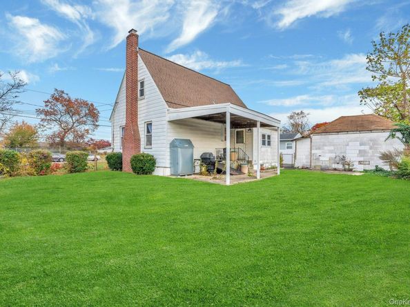 180 Thomas Street, Brentwood NY 11717