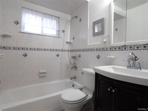 3763 Briarhill Street, Mohegan Lake NY 10547