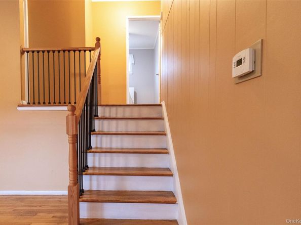 3763 Briarhill Street, Mohegan Lake NY 10547