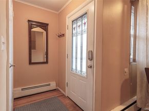 3763 Briarhill Street, Mohegan Lake NY 10547