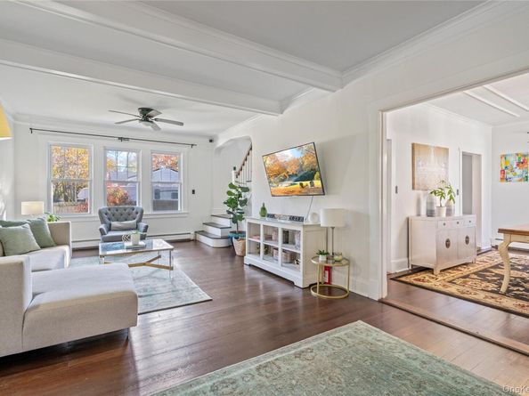 64 Vernon Avenue, Mastic NY 11950