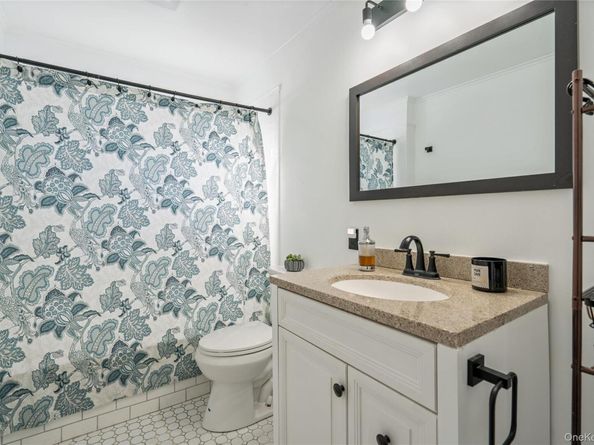 64 Vernon Avenue, Mastic NY 11950