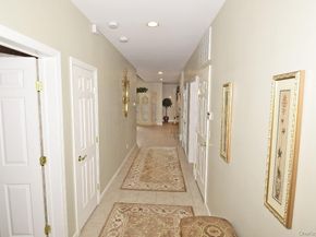 677 Balfour Place, Melville NY 11747