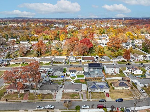 312 Coventry Road S, West Hempstead NY 11552
